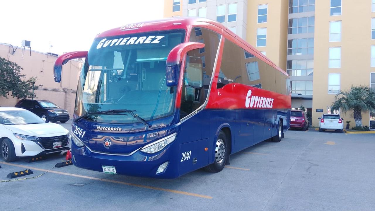 Autobús de Turísticos Gutiérrez en destino turístico